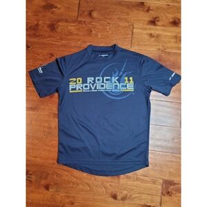 Brooks 2011 Rock N Roll Marathon Providence Performance Tee Running Shirt XSmall